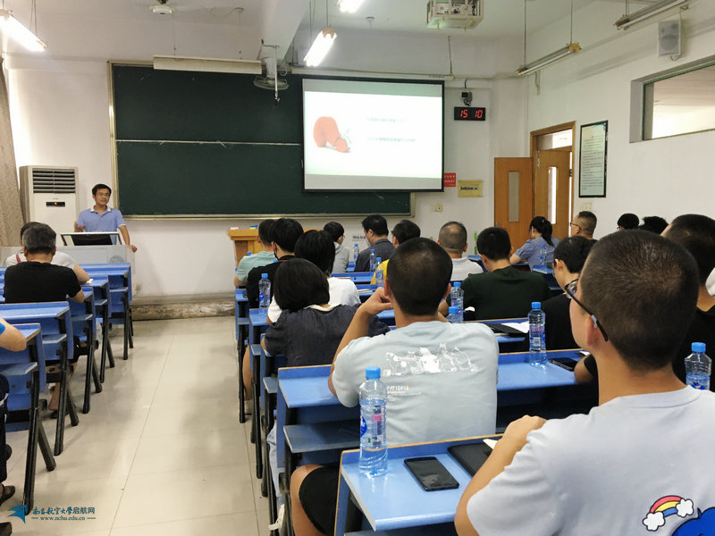 信息工程学院召开2022级新生辅导员、班主任、班级管理员培训会