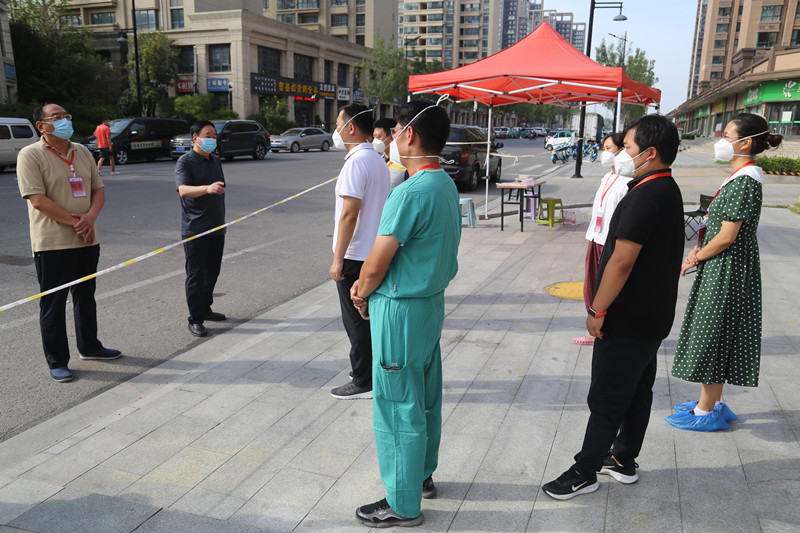 慎终如始 静待花开——校领导深入一线督查指导疫情防控工作