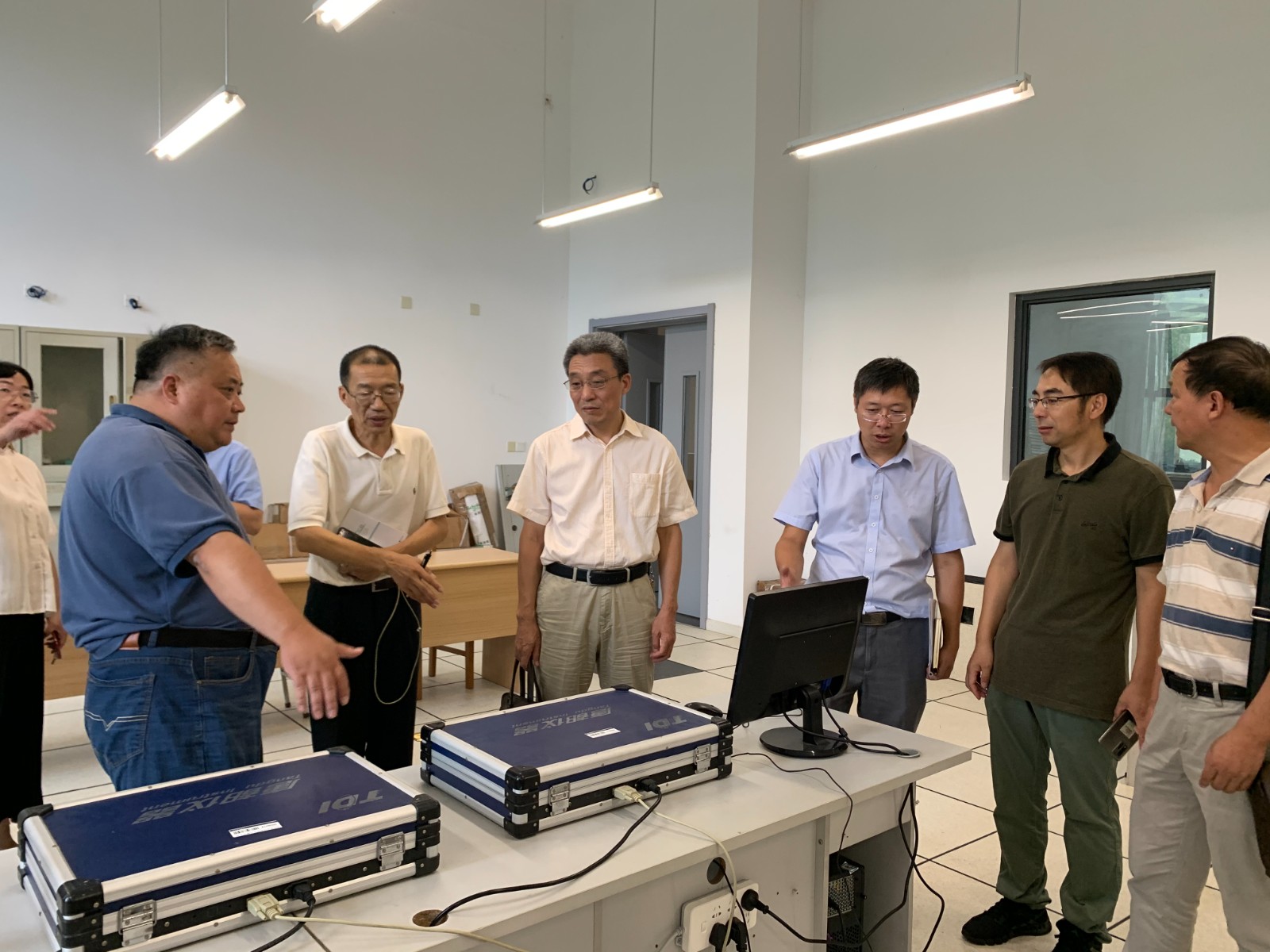 计算机学院邀请校内专家指导专业认证现场考查工作