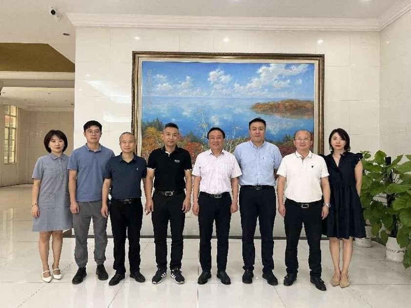 广东药科大学副校长邢晓辉一行来校交流