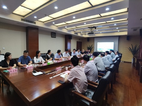 江苏省教育厅一行来校调研科技创新工作