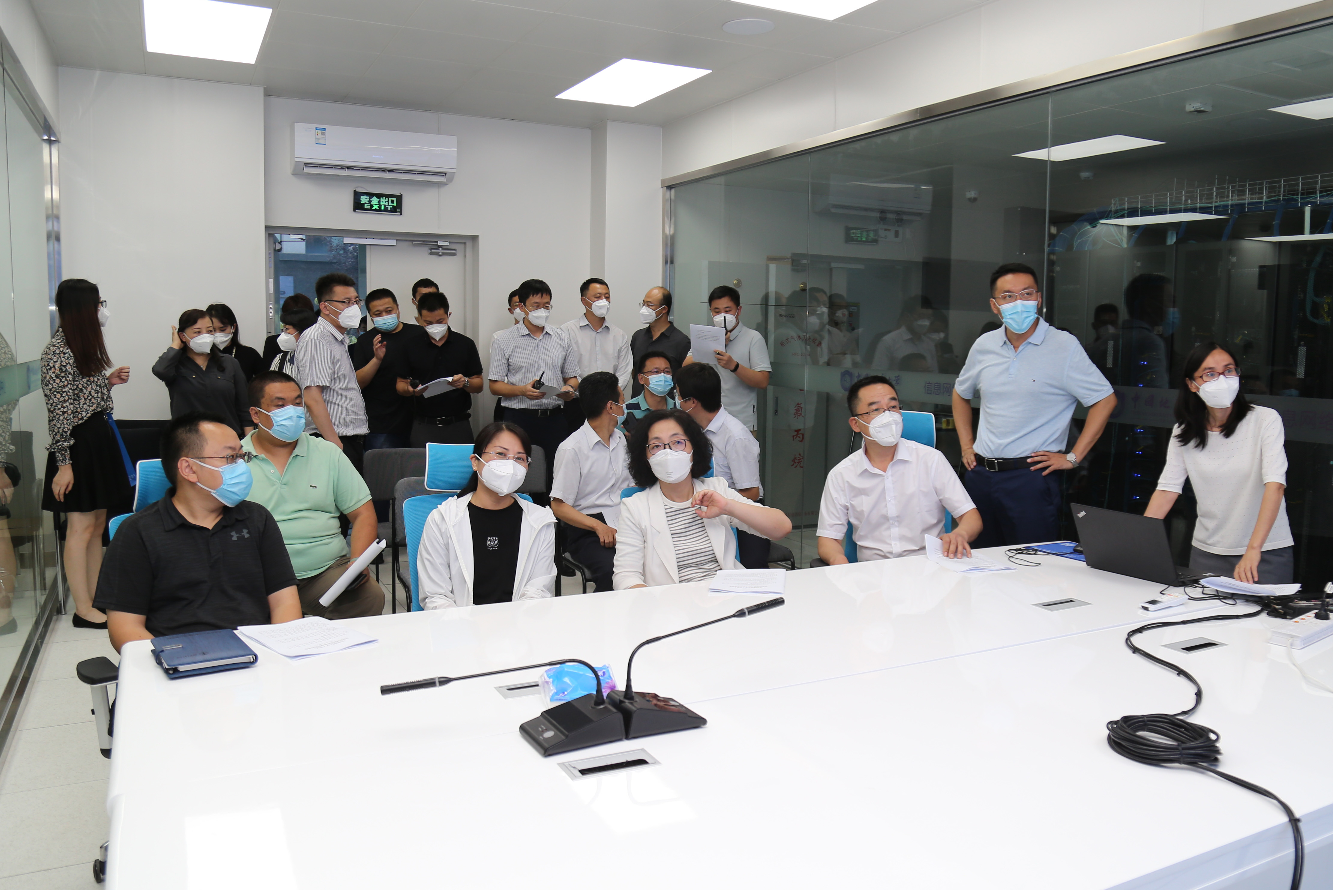 防疫常抓不懈，共筑安全防线——我校开展疫情防控应急演练