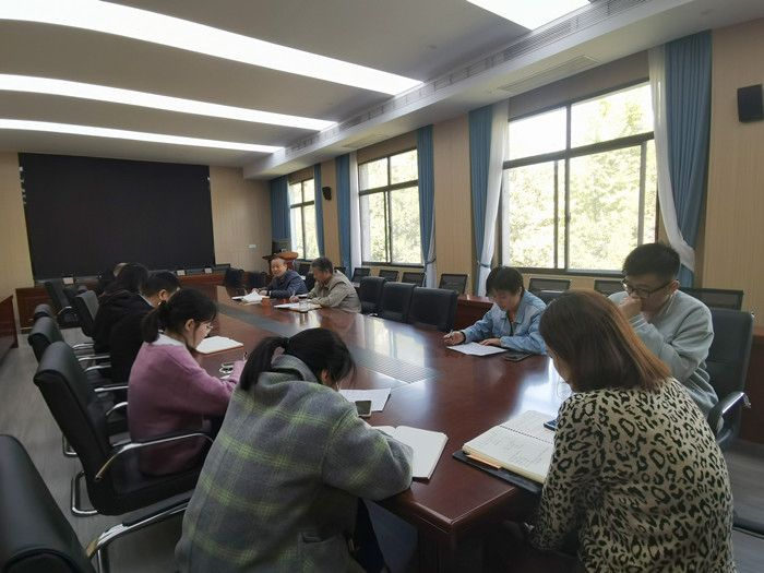 园艺学院辅导员工作例会布置疫情防控工作