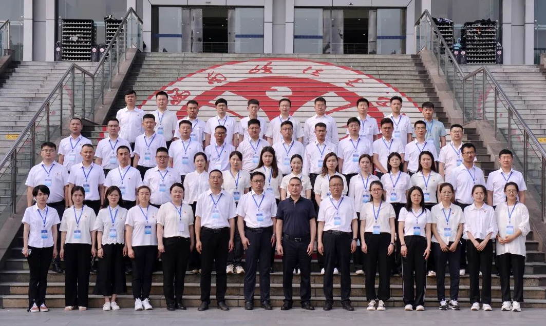 宁夏回族自治区吴忠市政法年轻干部政治能力提升培训班开班