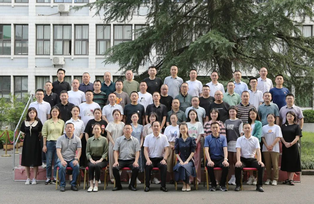 四川省射洪市政法系统党的二十大精神学习研讨班暨干部素能提升班开班