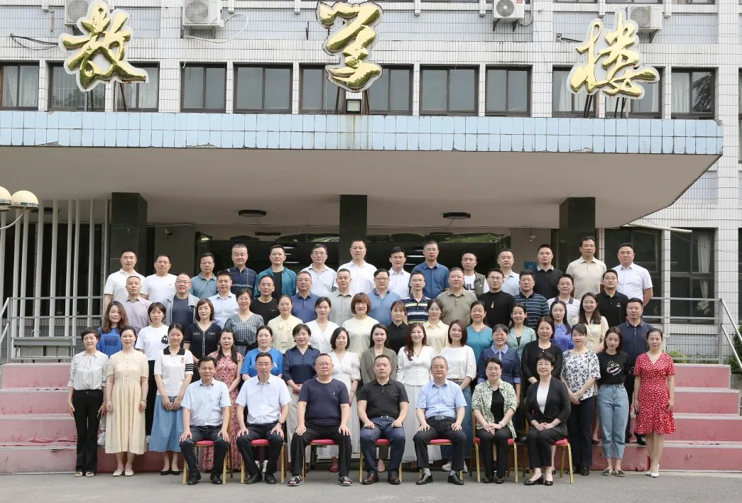 湖南省长沙市雨花区第六届人大常委会代表法治化履职能力专题培训班