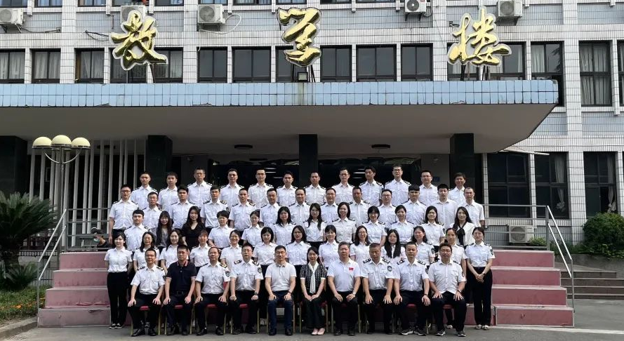 广东省深圳市宝安区卫生执法专业技术人才培训班（第二期）开班