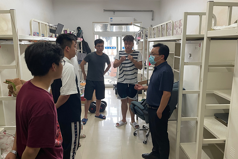 生物工程学院走访2023届毕业生宿舍