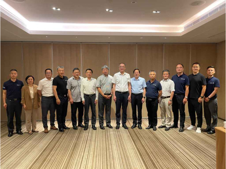 余敏明带队走访长三角校友会