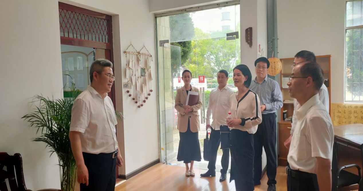 张宇辉调研指导“一站式”学生社区建设