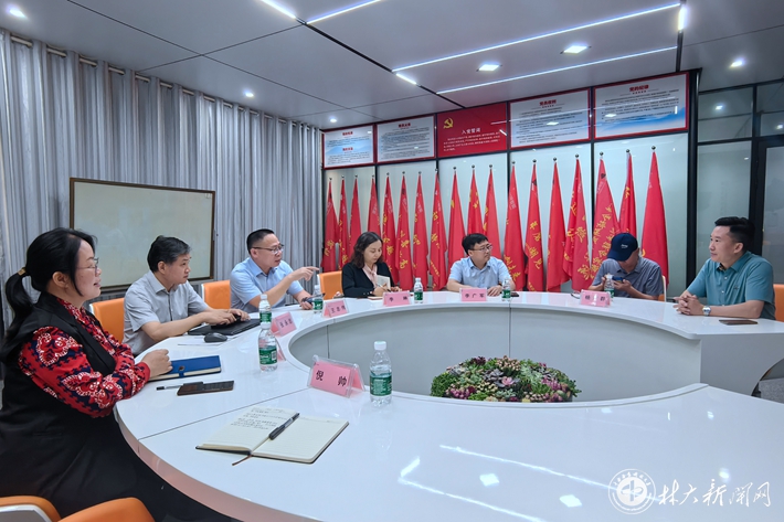 党委副书记王忠伟带队赴企业调研产学研合作