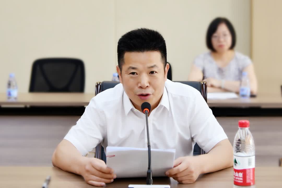 民盟华东交大委员会与民盟吉安一中支部举行联合研讨会