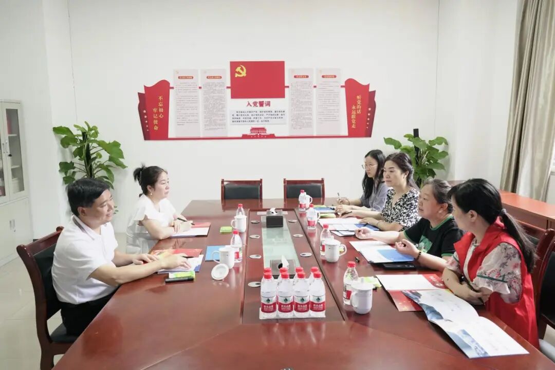 沙坪坝街道调研重庆法商教育培训学校 共话发展谋新篇​​