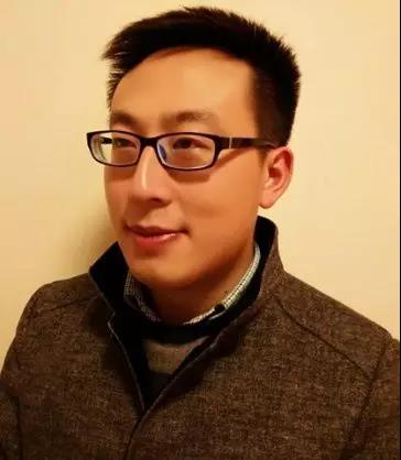 钟林,国家治理研究院研究员,哲学博士,黄冈师范学院