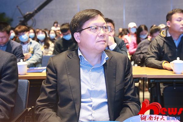 岳麓山大科城首届青创文化节在长举办