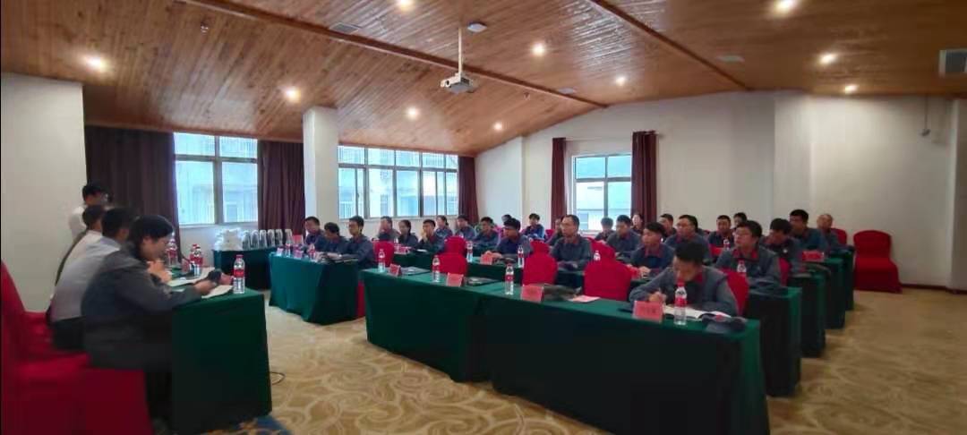 南昌大学共青学院2019年基层党务工作者  “不忘初心，牢记使命”培训班在我中心举办